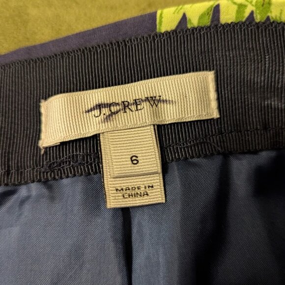 J.Crew Ratti Pineapple skirt. Size 6. - Picture 3 of 7